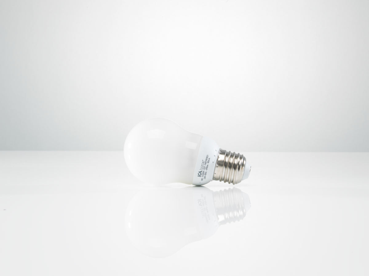 Light bulb raw image